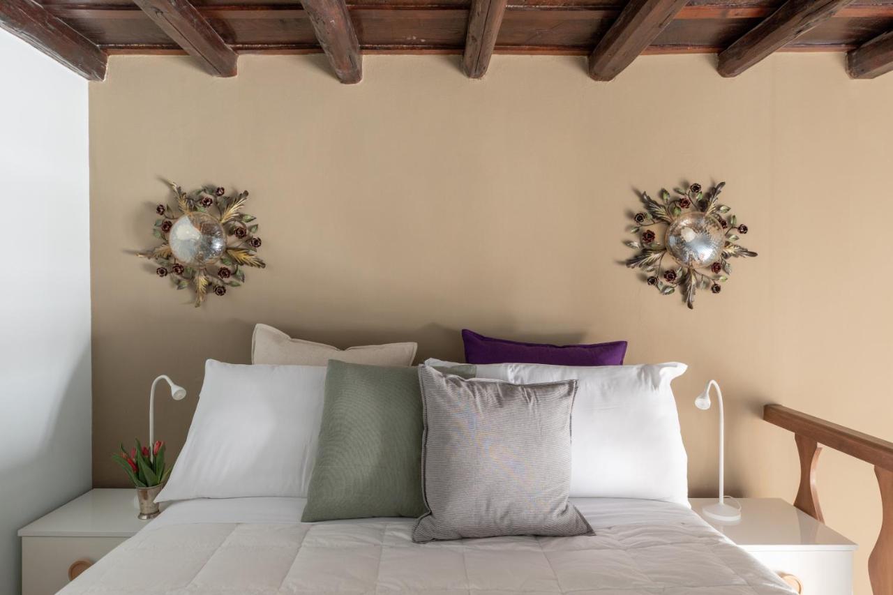 Iflat Pantheon Historic Two-Story Apartment Rome Buitenkant foto