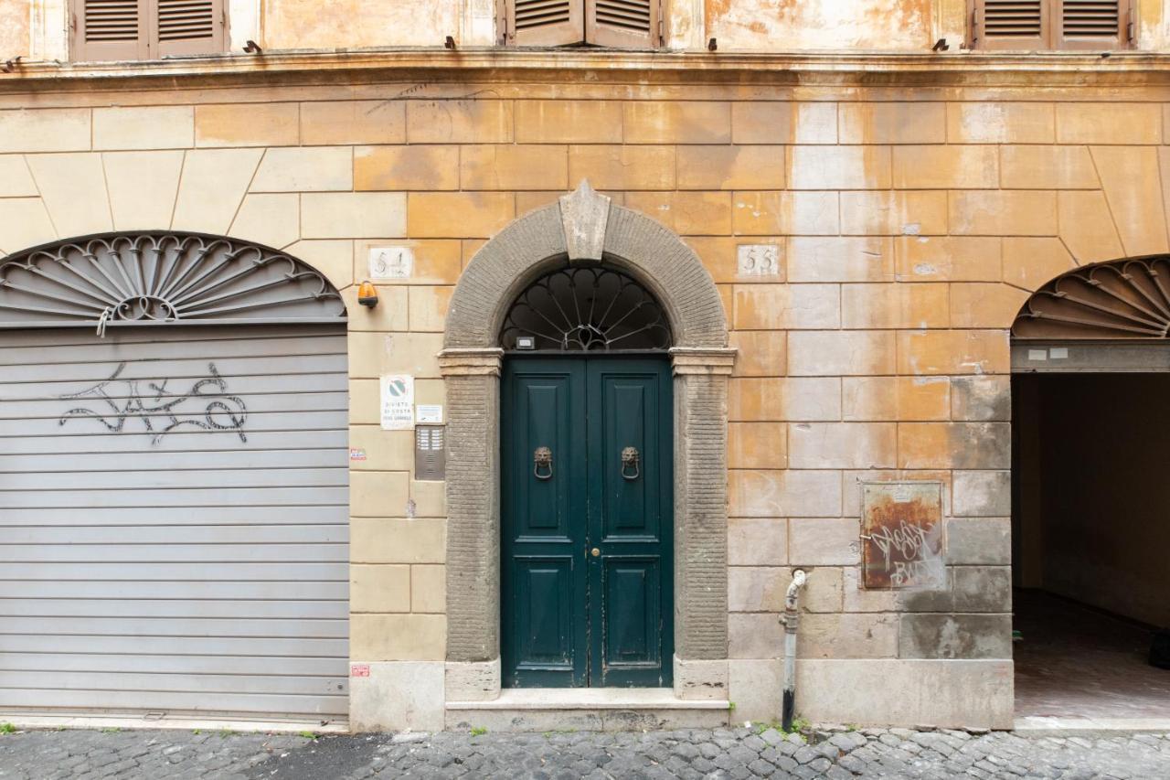 Iflat Pantheon Historic Two-Story Apartment Rome Buitenkant foto